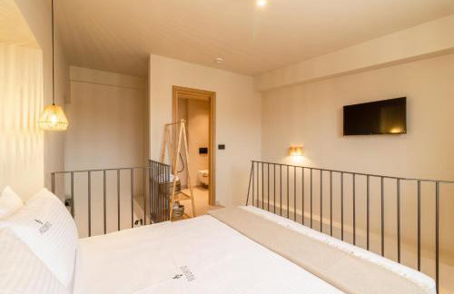 ADORNO PRIVATE SUITES Only Adults & Kids 12 Plus - Photo 64