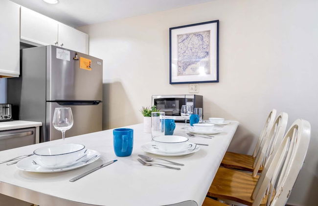 All is Wells Incredible Location! Walk to Beach - Photo 22