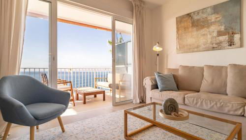 Stunning Apartment In Almuñecar - Photo 2