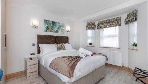 Stanley House - Photo 2