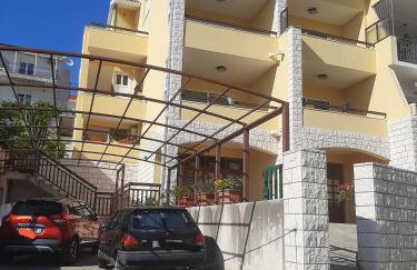 Apartmani Molo Mare 2 - Foto 1