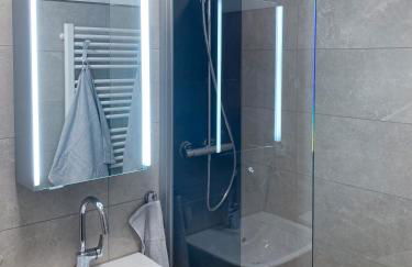 Kleines Glück zentral mit Balkon und Parkplatz - Foto 12