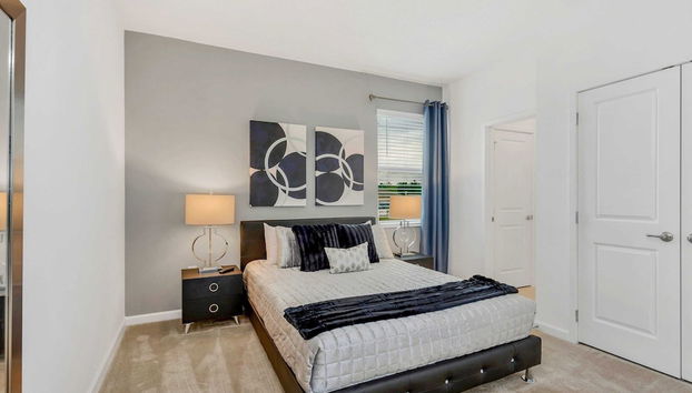 16 Guest Pool Home w Lake Facing Sundeck - Foto 3, Habitación