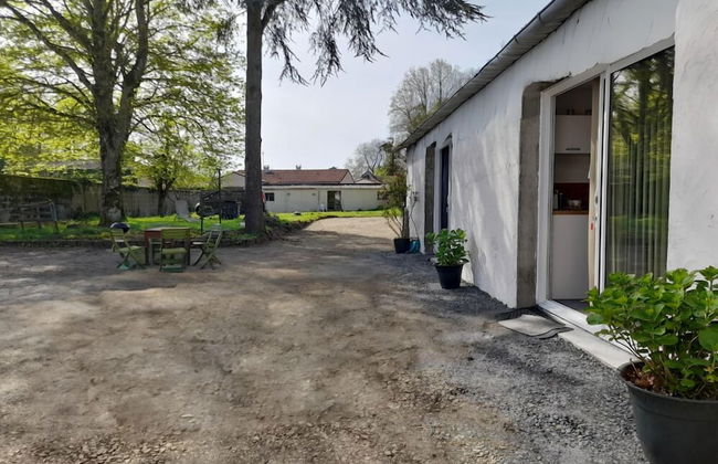 RELAI DU CHATEAU DE LA TOURLANDRY - Foto 1