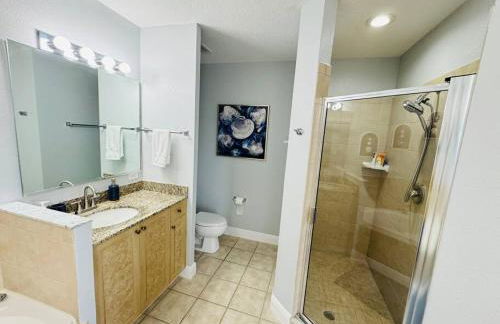 Luxurious & Epic Condo in heart of Orlando - Photo 11