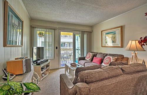 Walk to Beach Isle of Palms Condo with Pool Access! - Foto 3