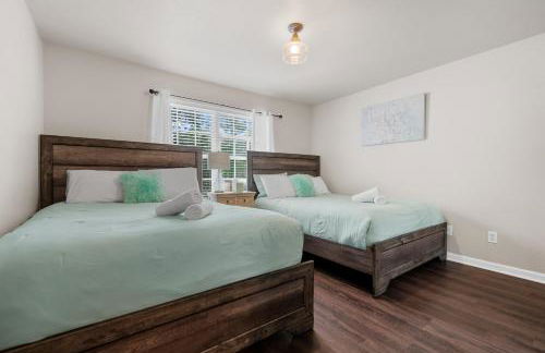 Pool, Hot Tub, Game Room & Sleeps 18! By StayLage - Foto 21