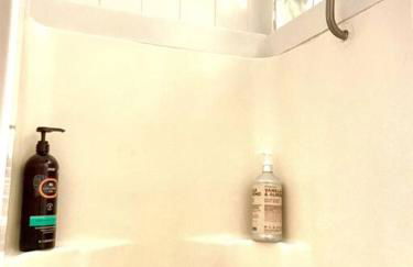 YOUR HILO HOMEBASE - Lovely 3 Bedroom in Heart of Hilo with AC! - Foto 23