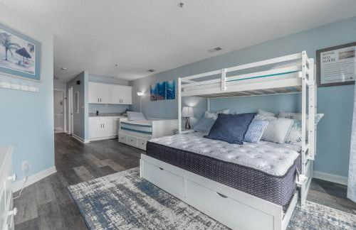 Love & Memories - Photo 36