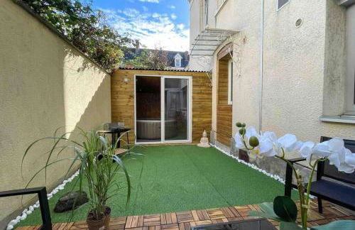 SPA - 4 Pers - NETFLIX - Gare - Parking - Photo 35