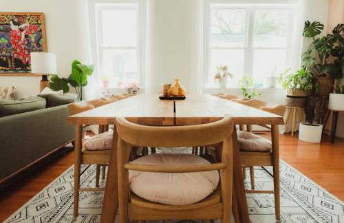 Huge Beach Bungalow- Yard, Beach Pass, King Beds - Foto 7