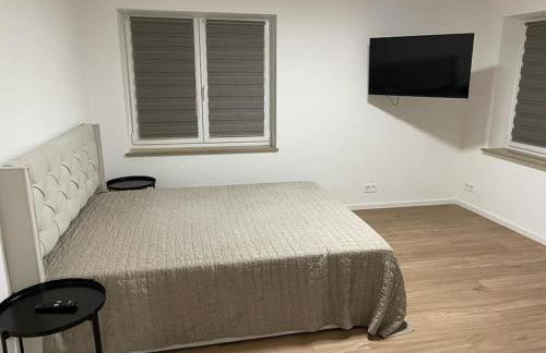 Neuwertige zwei Zimmer Ferienwohnung - Foto 2