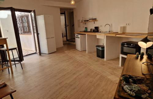 Habitación individual tranquila con baño privado en piso compartido - Photo 25