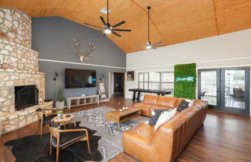 Mountain Views I Pool&Hot Tub I Home for 20 Guests - Foto 4