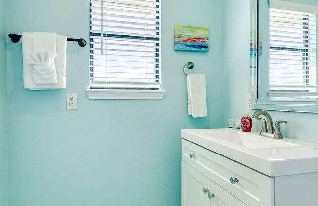 Gulf Adventures and Beachfront Relaxation Awaits - Foto 38