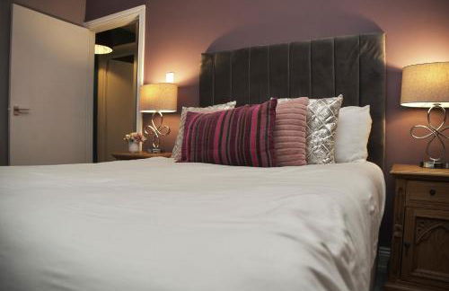 Your Home from Home - River bank - Foto 29