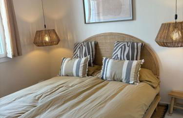 Luxury Villa with Panorama View and Heated Pool - Photo 36