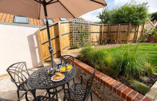 Fayette sleeps 4, 2 bedrooms, cute garden - Foto 55