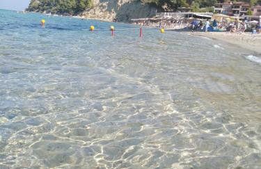 Rebekka's Guest House Elani - Foto 9