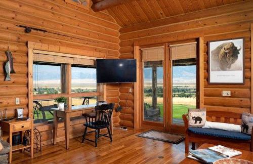Intimate Off-Grid Cabin with Fire Pit and Mountain Views in Montana - Foto 39