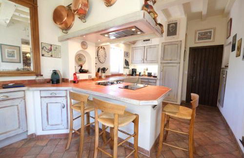 Semi-detached provencal farm with swimming pool - Foto 17