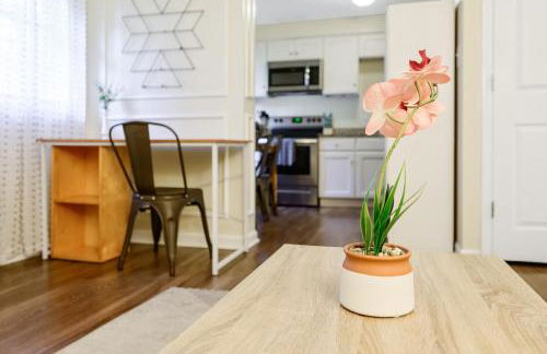 Dapper Digs - King Bed - Long Term Stays - Duke - Foto 10