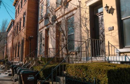 2 Blocks from TQL Stadium 2BR 1.5BA - Foto 1