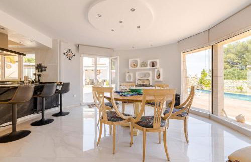 Large bright villa for 12 people and 3 dogs with supplement - Foto 37