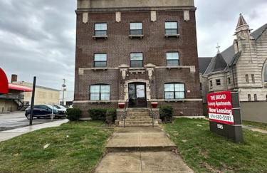 Trendy Loft Escape with Pool Table Bring Your Pets - Foto 15
