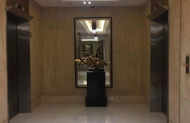 Condo Unit With Balcony in Manila - Foto 38