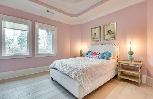 Sprawling Suwanee Home Theater, Pool, Hot Tub! - Foto 27