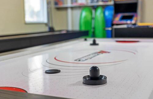 Home in Bushkill Saw Creek Poconos area - Photo 28