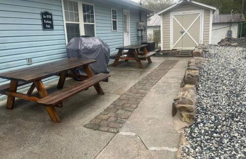 The Fishing Hole #4 Near Town - Foto 39