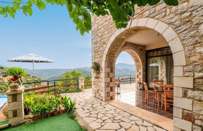 Mountain Oasis - Pool Playground Near Neda Falls - Foto 9