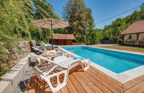 2 Bedroom Nice Home In Koranski Brijeg - Foto 9