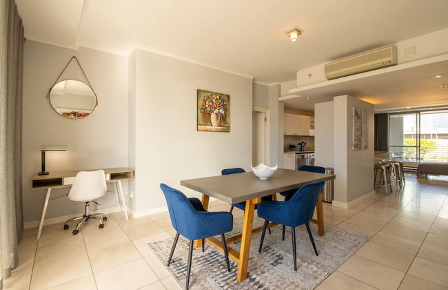 Experience Uninterrupted Comfort Fully Furnished 2br Flat Free From Loadsheding - Foto 8