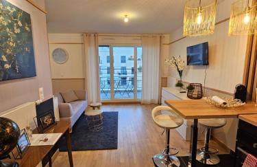 Biron deluxe studio flea market of Paris, porte de Montmartre - Foto 5