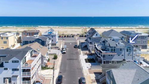 Ocean and Beach Views from Five Decks in Ortley Beach - Foto 4