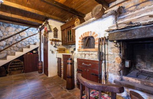 7 Bedroom Gorgeous Home In Grabovac - Photo 28