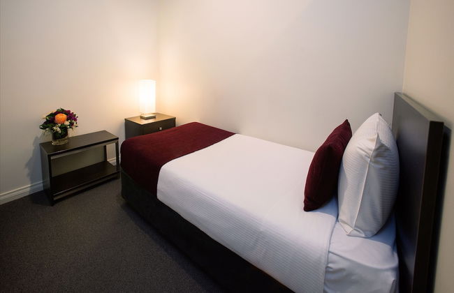 Franklin Apartments - Photo 9