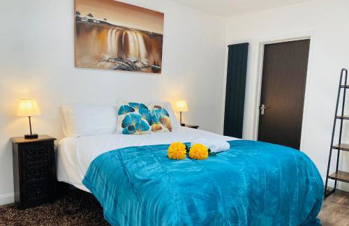 6 Bedroom Bungalow Ascot Racecourse LegoLand Windsor Castle 75" TV - Foto 24