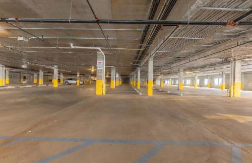 Opulence in Olive 4 bedrooms, 4 baths with 10 beds, Park 2 cars FREE - Foto 8