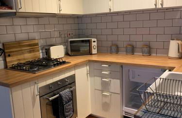 2 Bed Miner's Cottage With Log Burner, Pool Table & Mountain Views - Photo 25