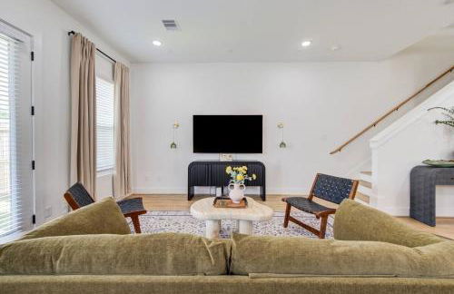 3BD Central Stay | BBQ, Games & Backyard Fun - Foto 13