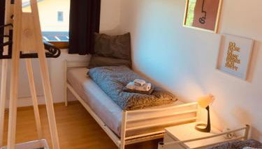 FELIX LIVING 6, Monteurwohnung, 3 Zimmer, getrennte Betten, Balkon, Parkplatz - Foto 4