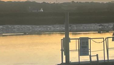 Charming Tudor riverside house - Foto 2