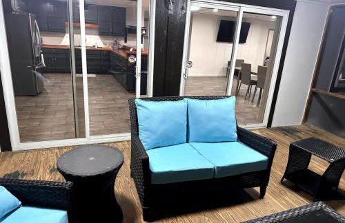 Peaceful Lake House - Photo 9