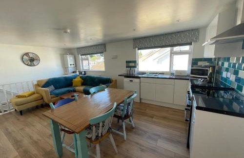 Driftwood Seagrass - Photo 13