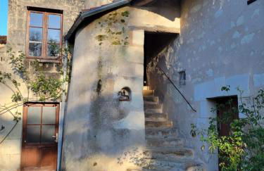 Maison de Loretz du 18e siècle en Anjou entre vignes et châteaux - Foto 1
