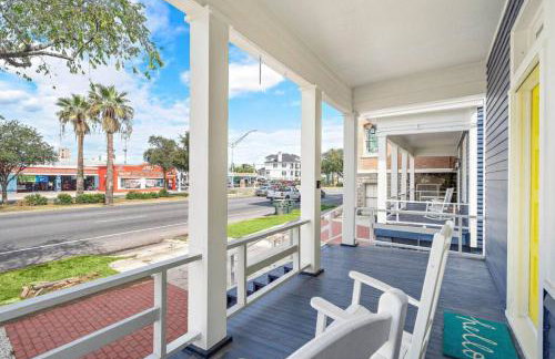 Cozy Home Near Downtown with a Pool and Fire Pit - Foto 5